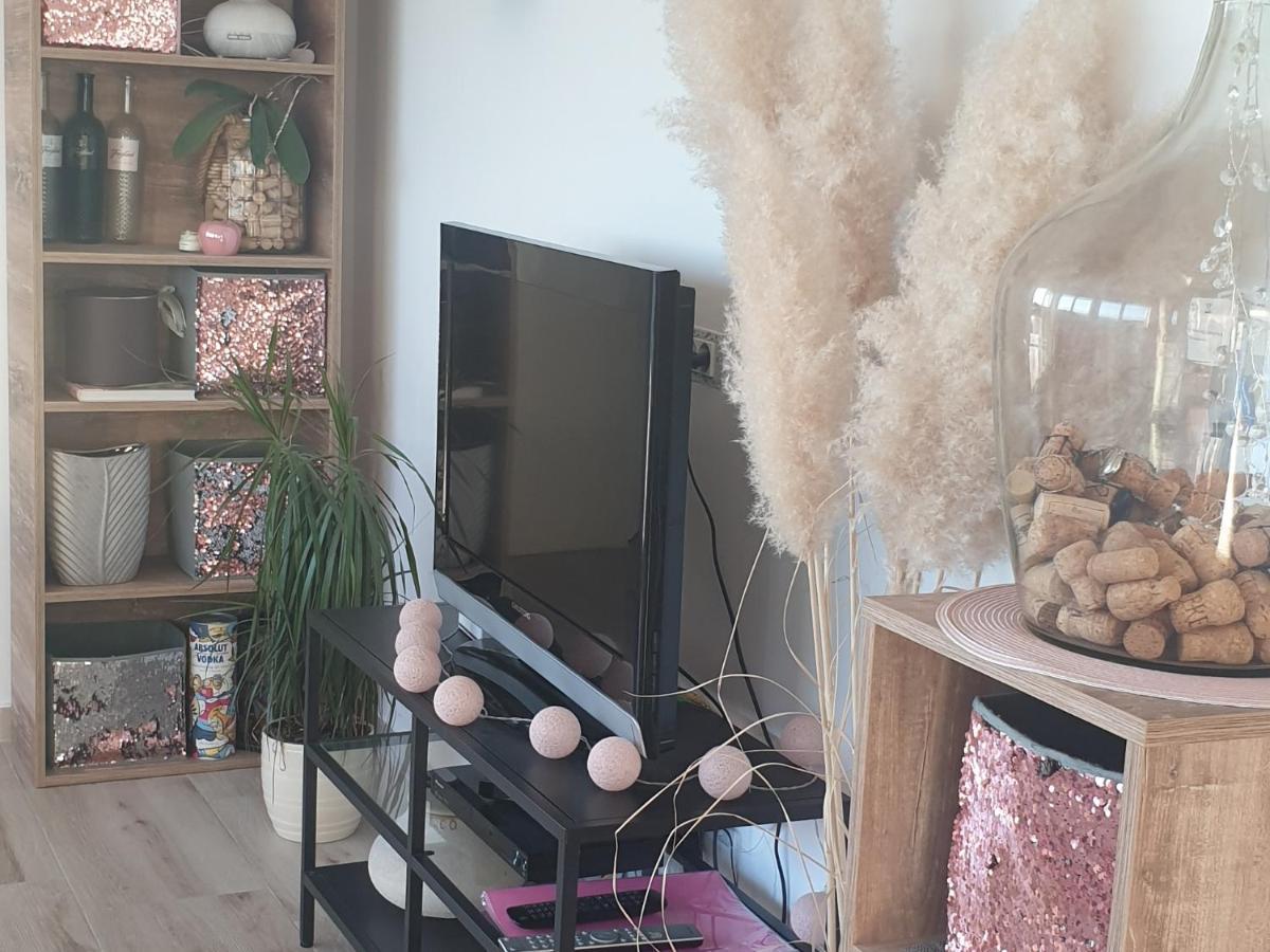 Apartment Mia 2 Banjol Екстериор снимка