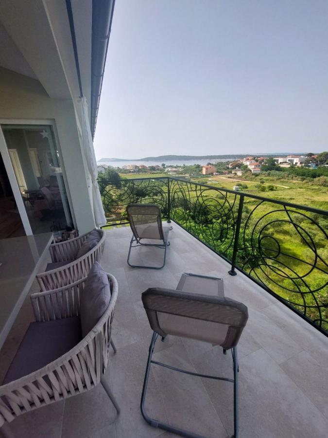 Apartment Mia 2 Banjol Екстериор снимка